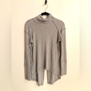 We The Free Sweater Size XS Oversized Open Back Gray